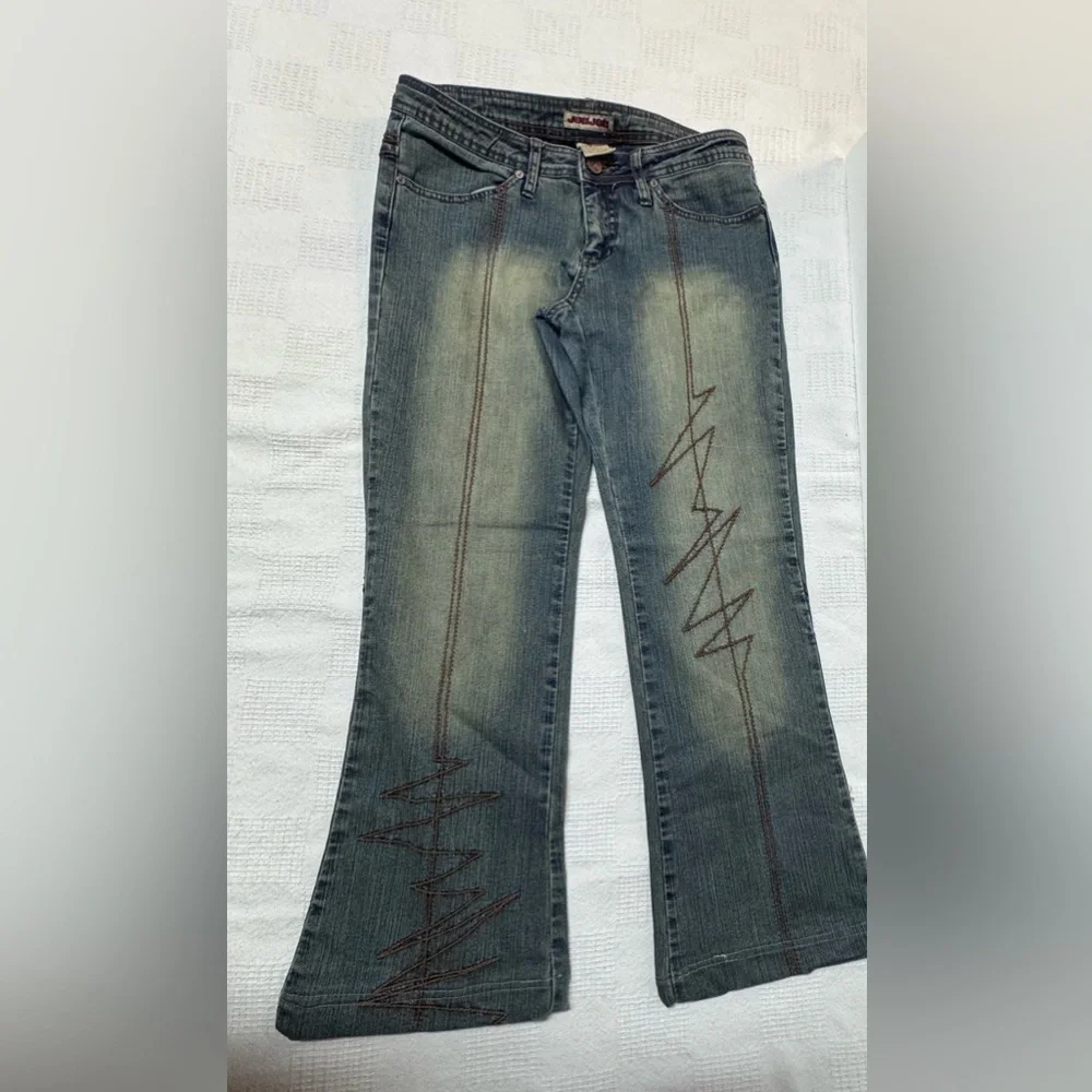 Y2K Jou Jou Gray Wide-Leg Jeans with Brown Zigzag Embroidery